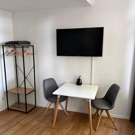 Zentrales Apartment Mit Parkplatz Hockenheim Zewnętrze zdjęcie